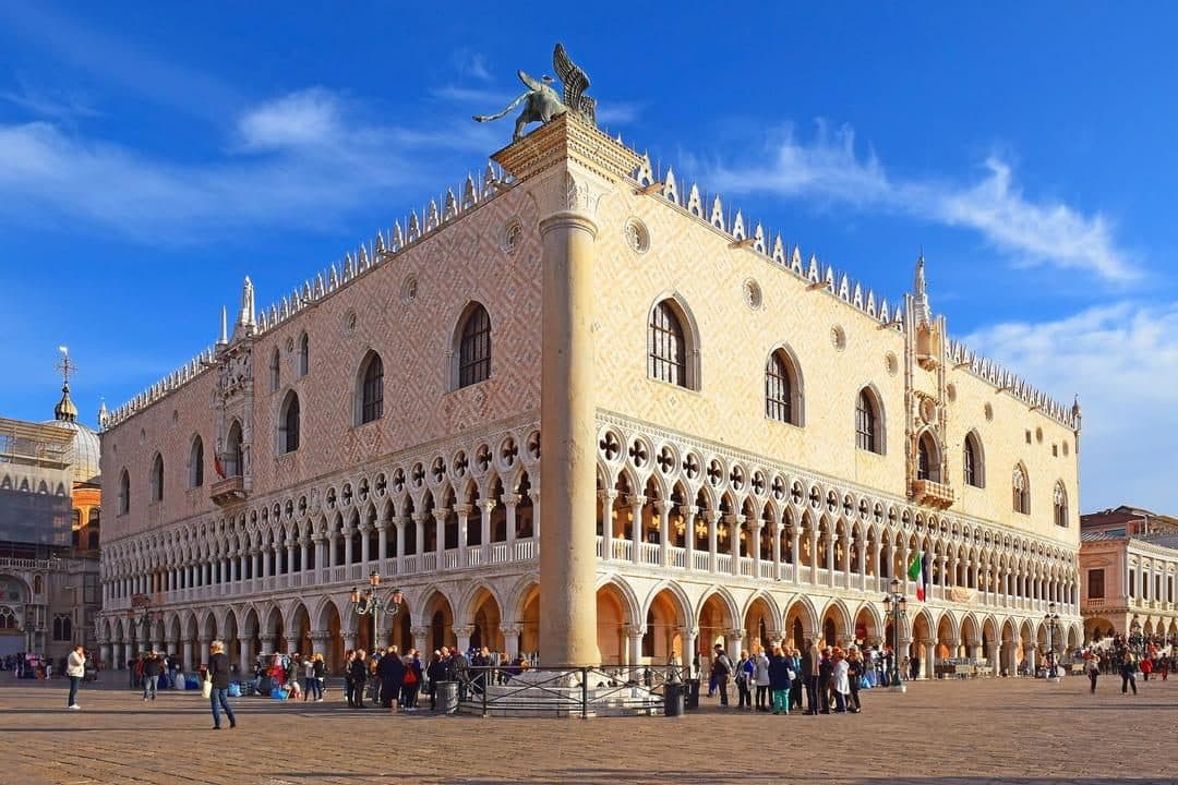 산마르코 광장 (Piazza San Marco)