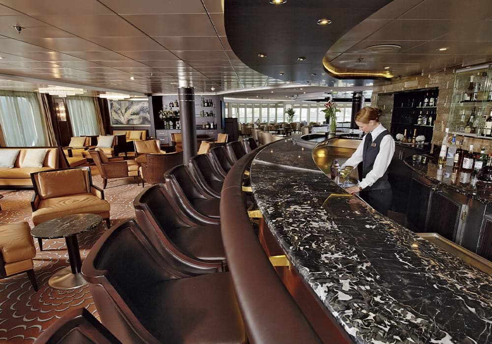 Seven Seas Mariner 선내