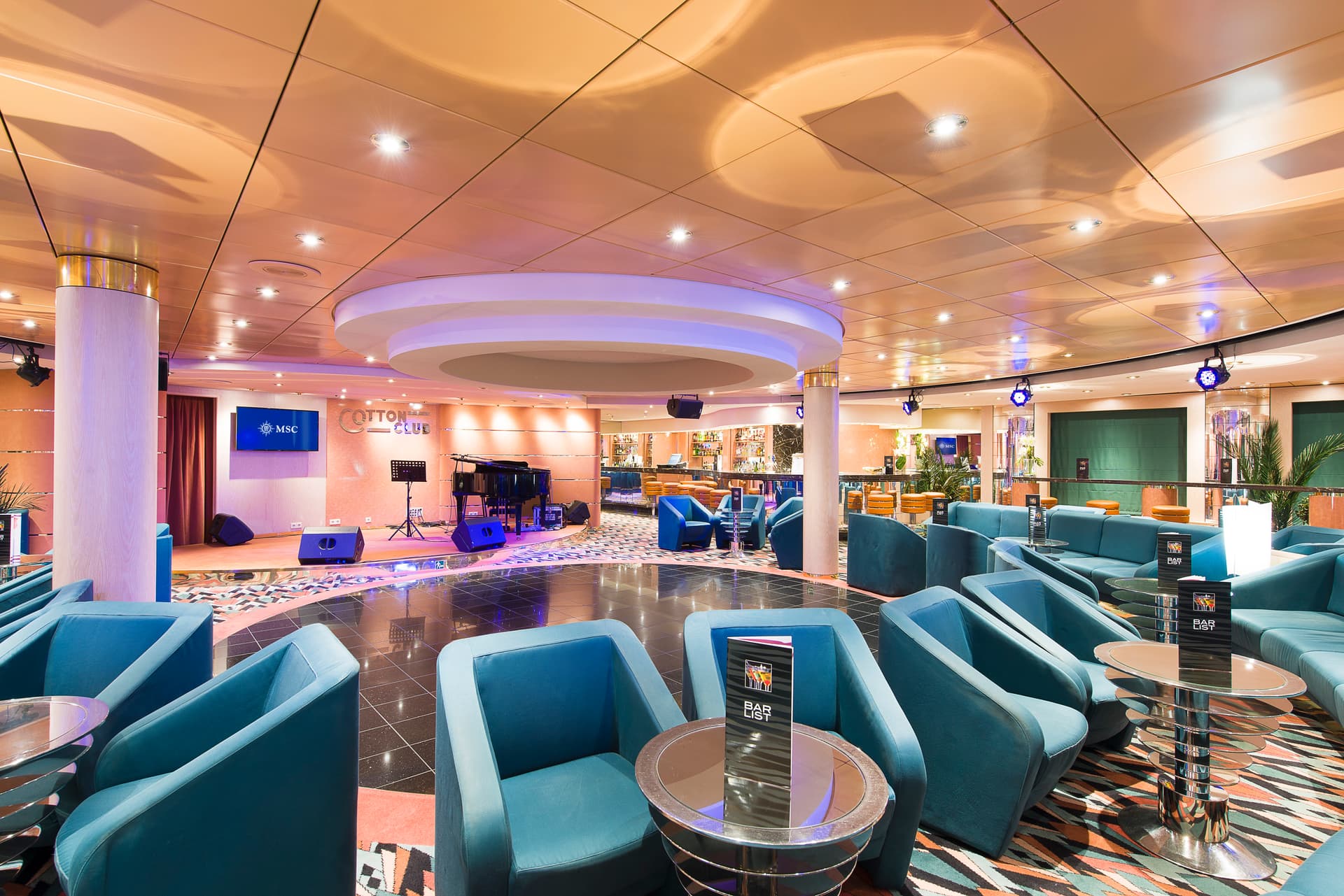 MSC Opera 선내