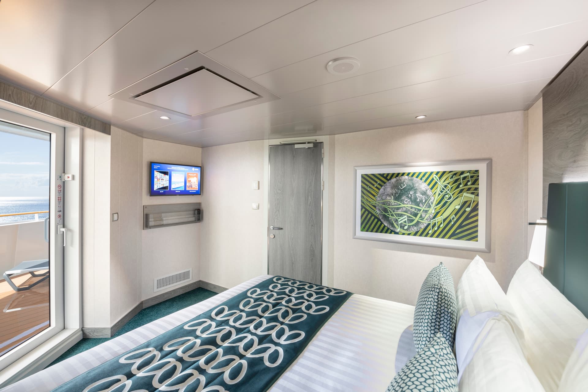 Premium Suite Aurea With Terrace and Whirlpool