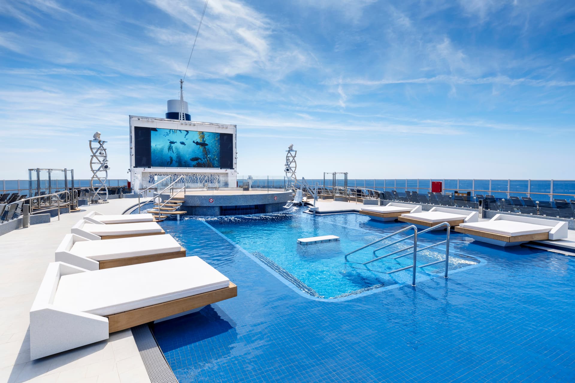 Long Island Pool