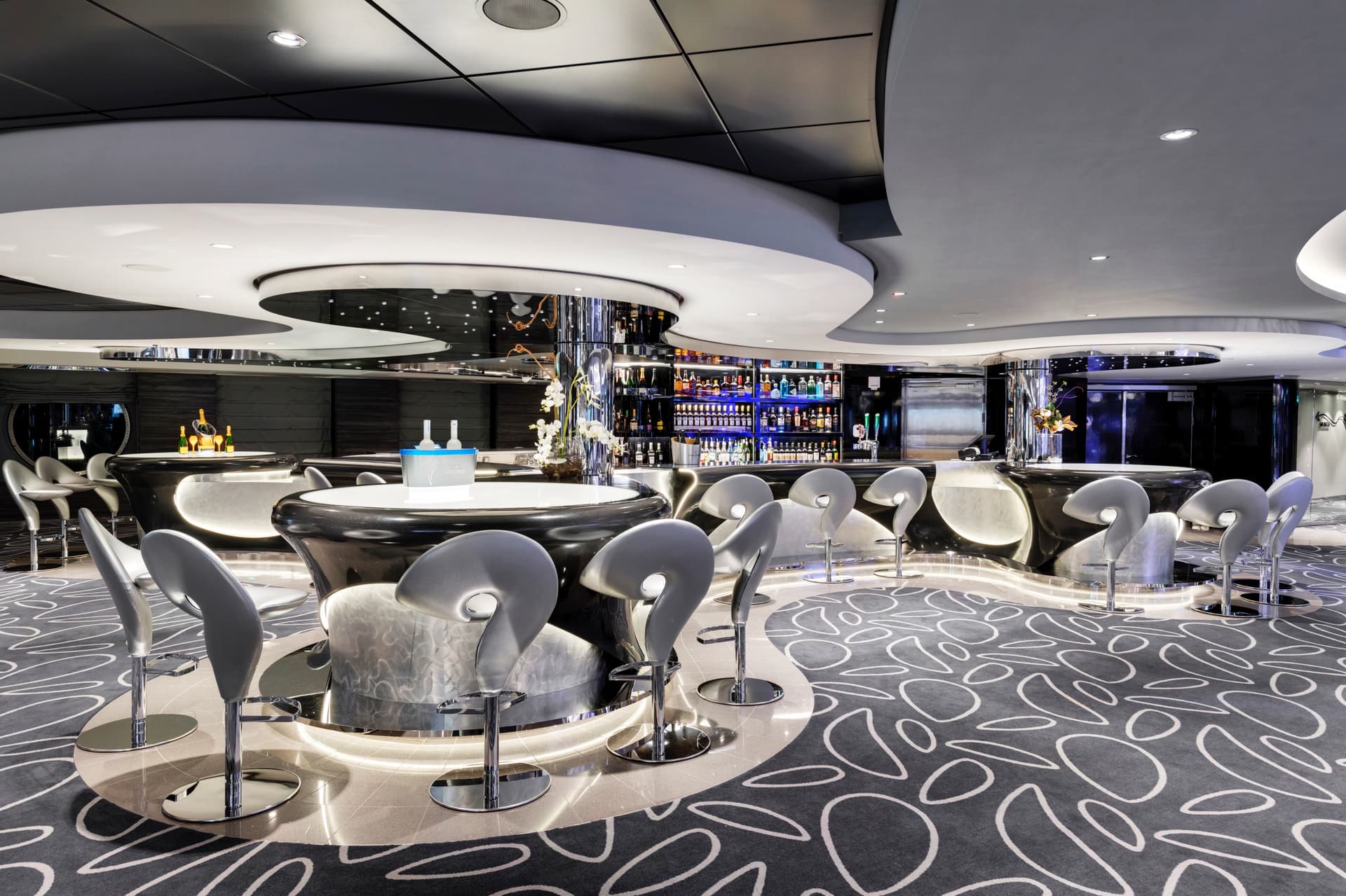 Infinity Bar