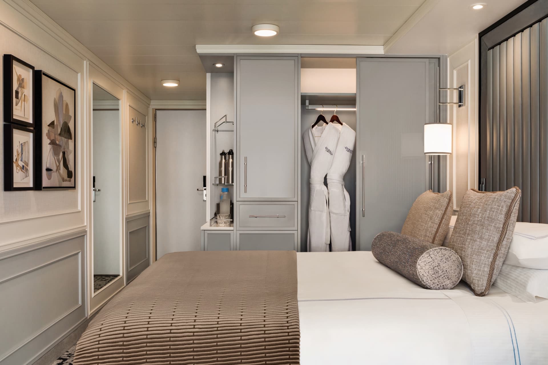 Deluxe Ocean View Staterooms