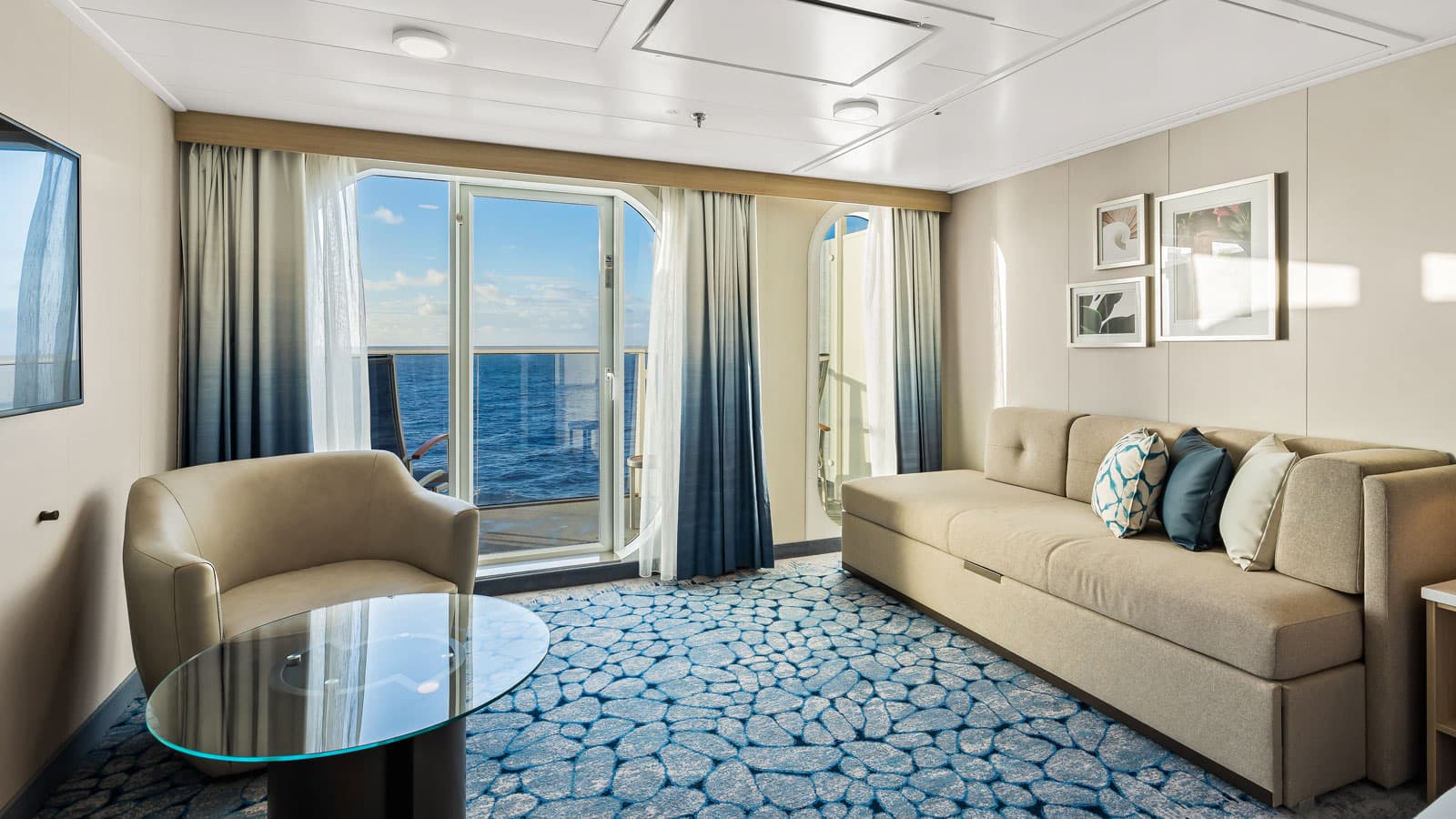 Sky Junior Suite