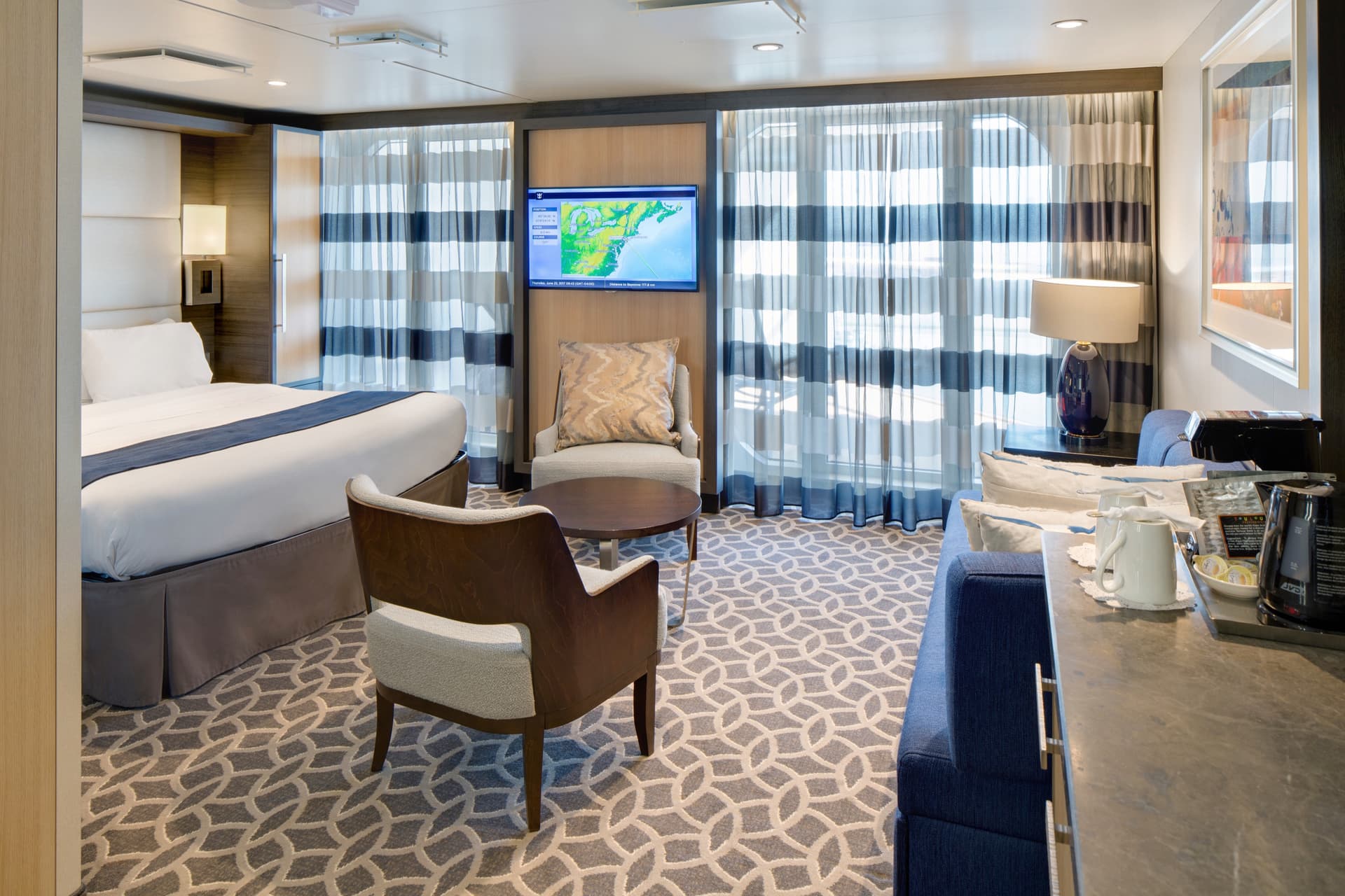 Junior Suite with Large Balcony