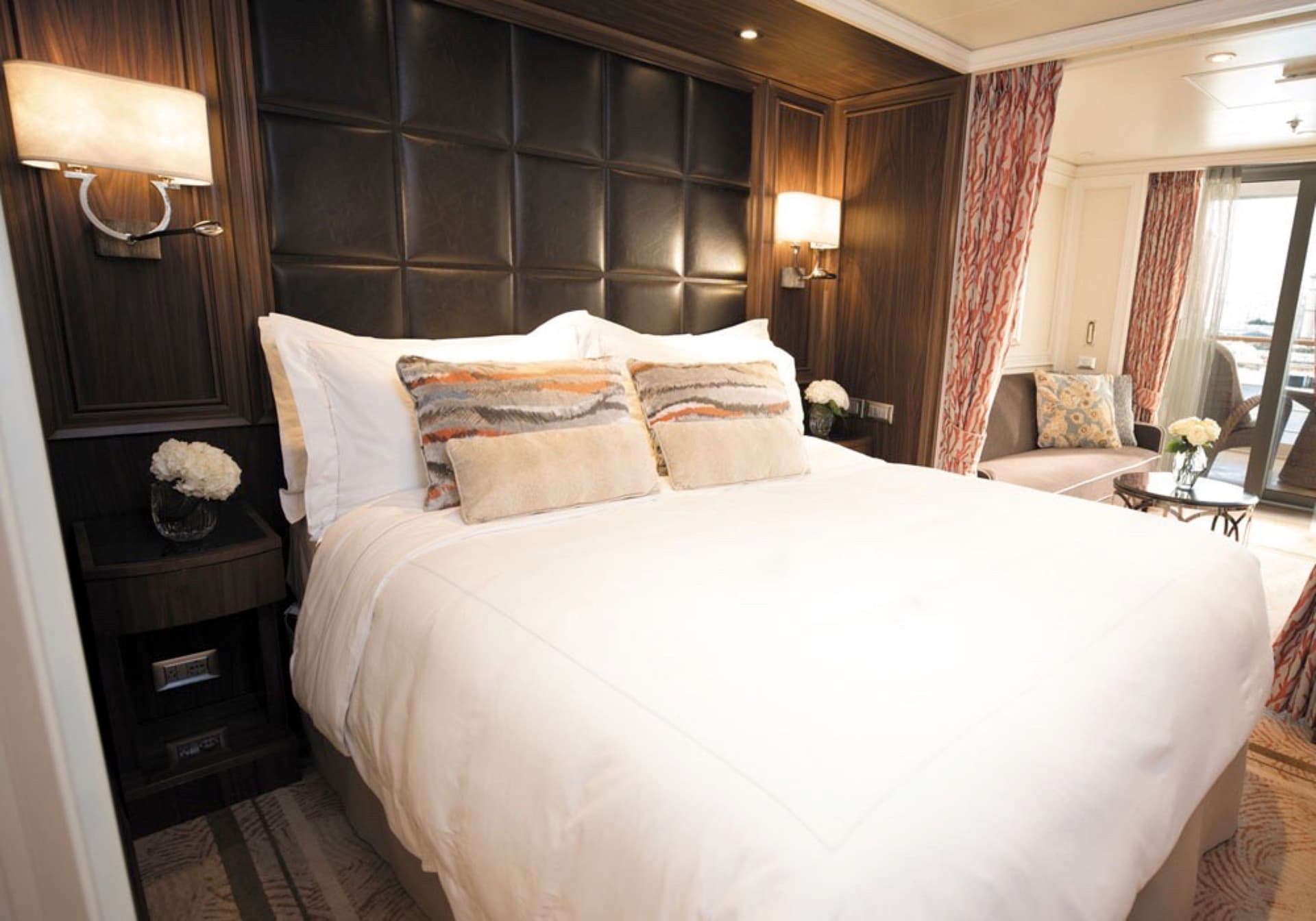Deluxe Veranda Suite