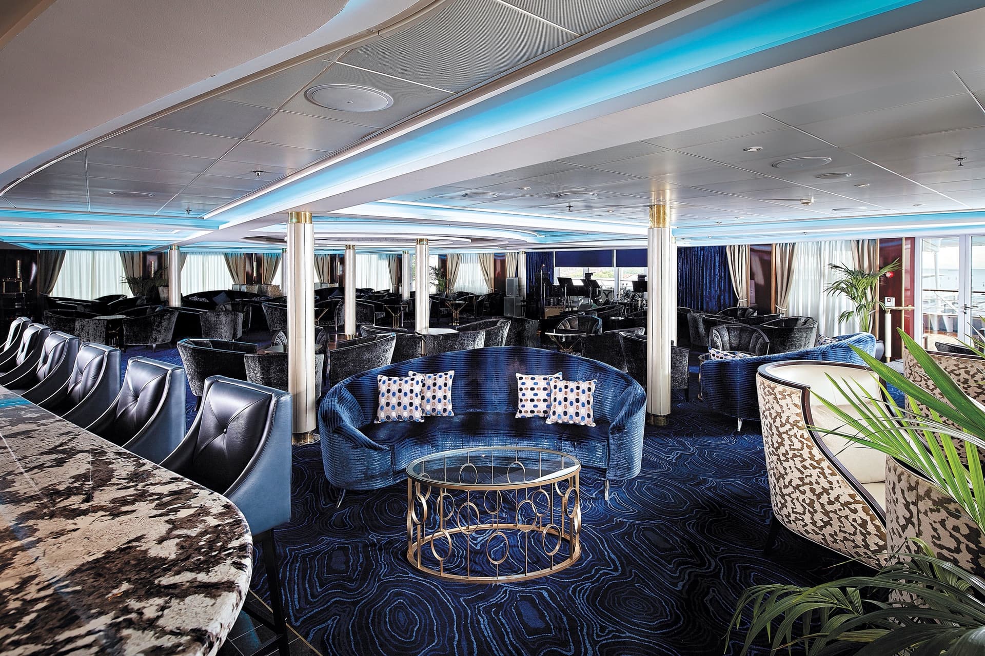 Seven Seas Navigator 선내