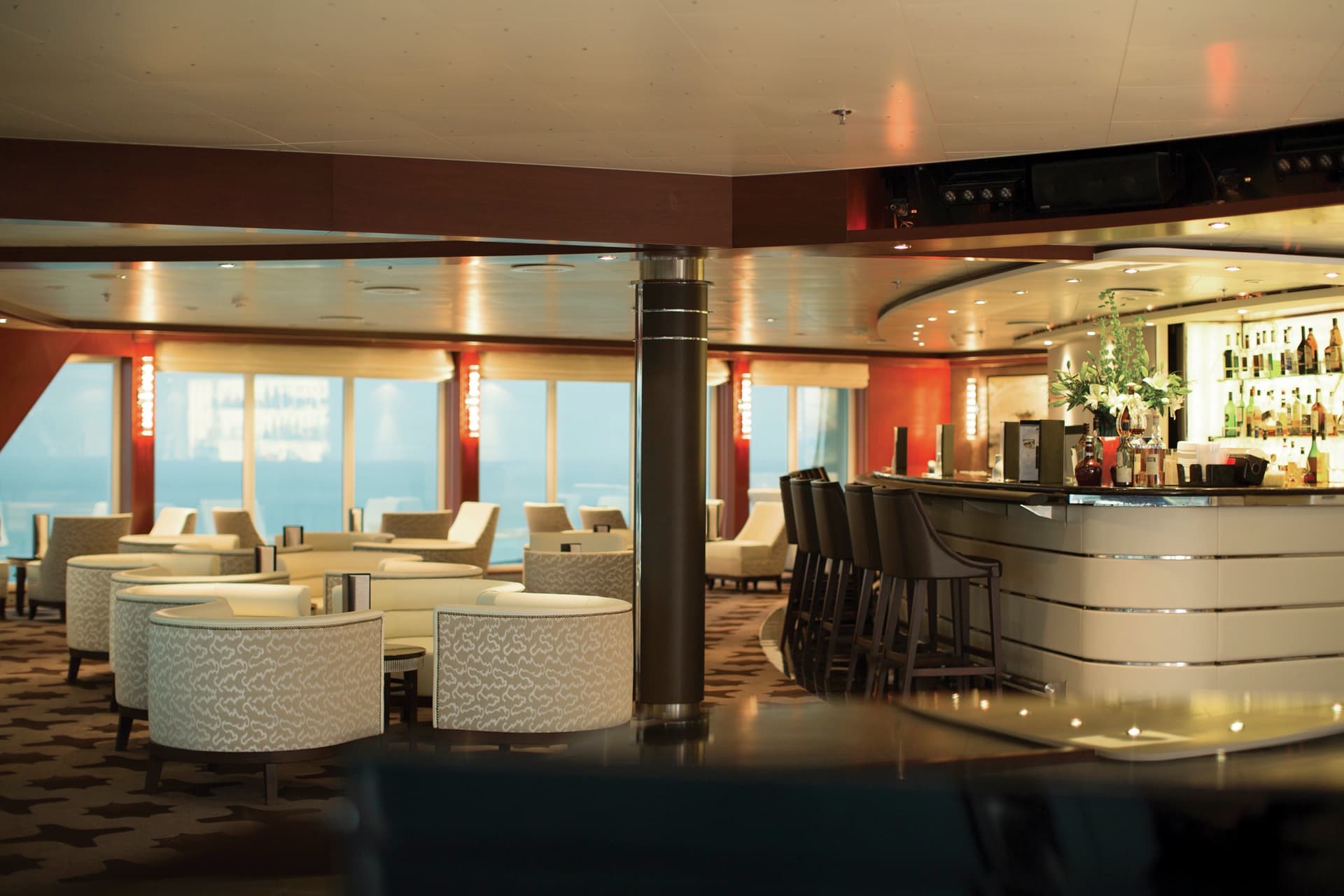 Seven Seas Voyager 선내