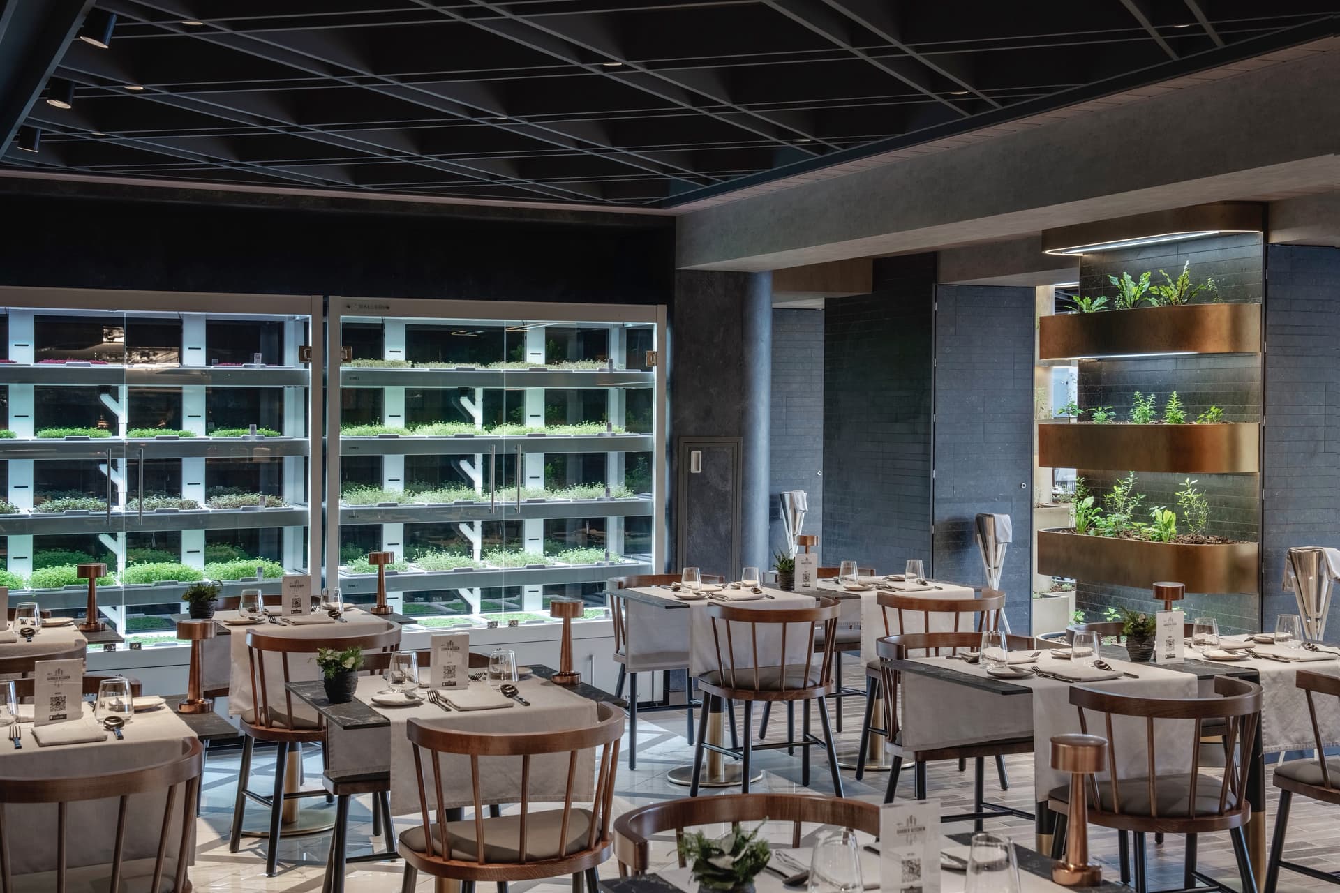 Chef's Garden Kitchen