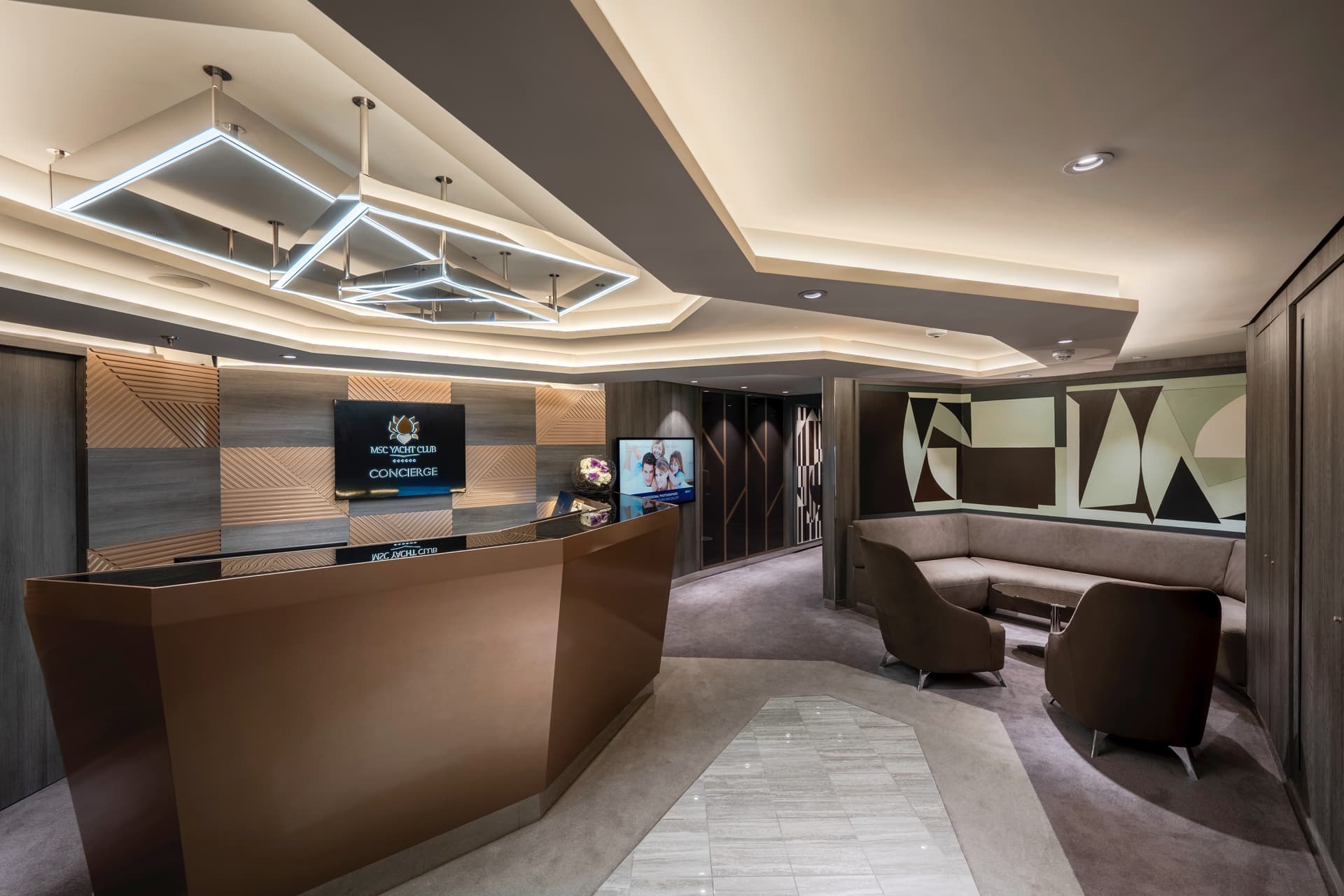 MSC World Europa 선내