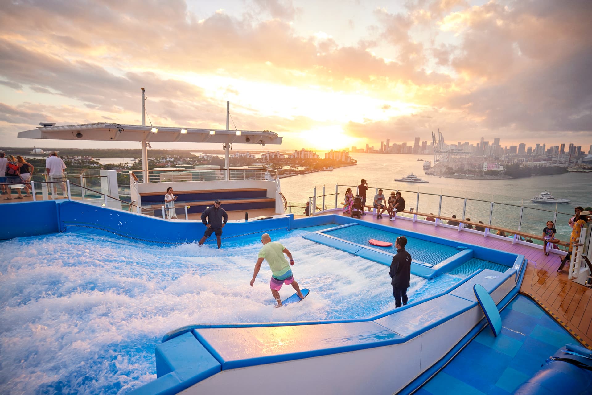Freedom of the Seas 선내