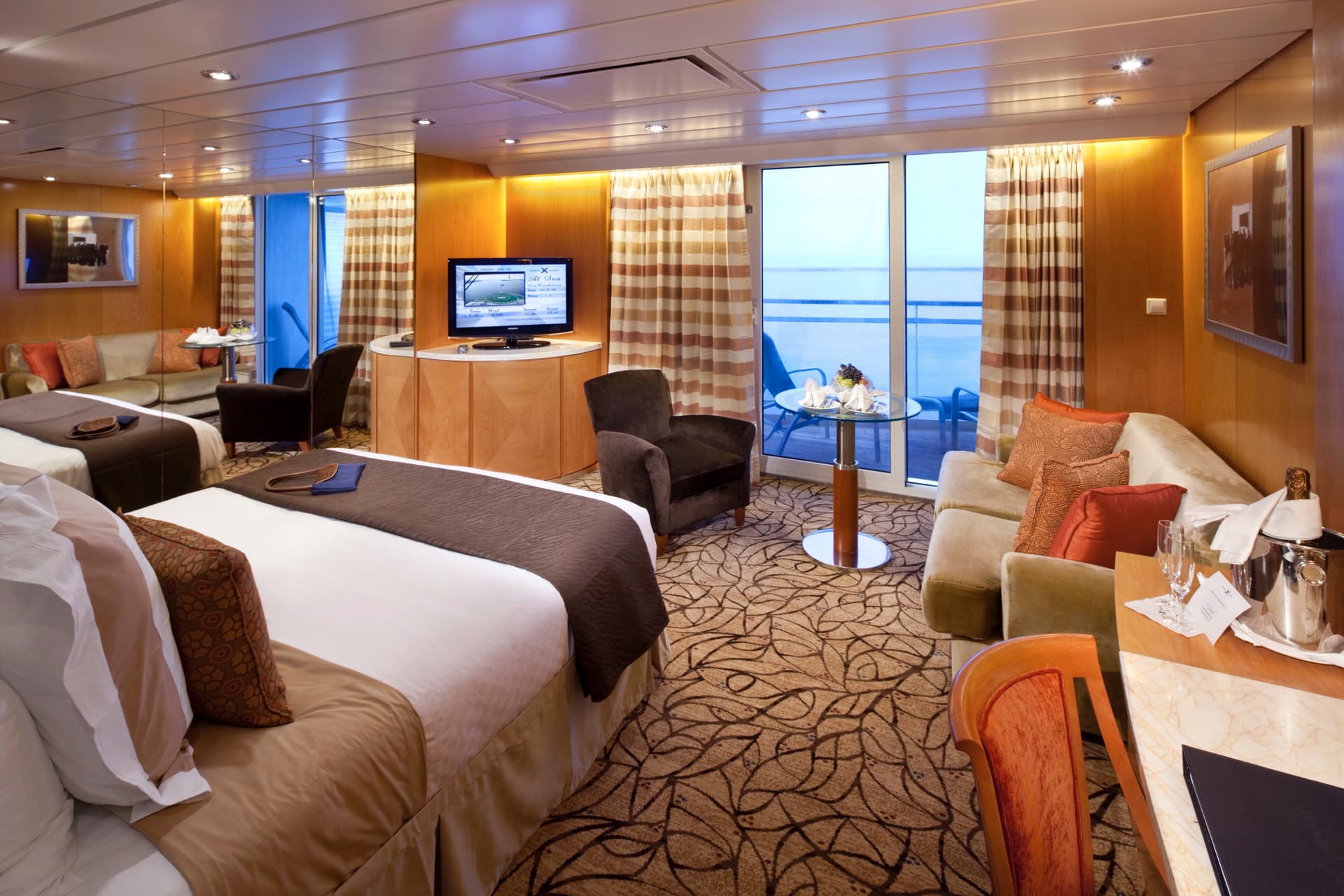 Aqua Sky Suite