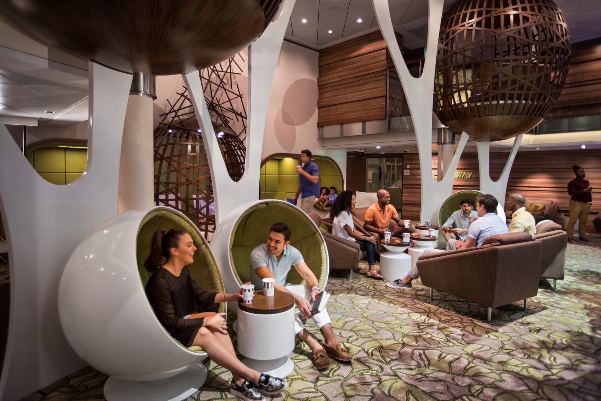 Celebrity Reflection 선내