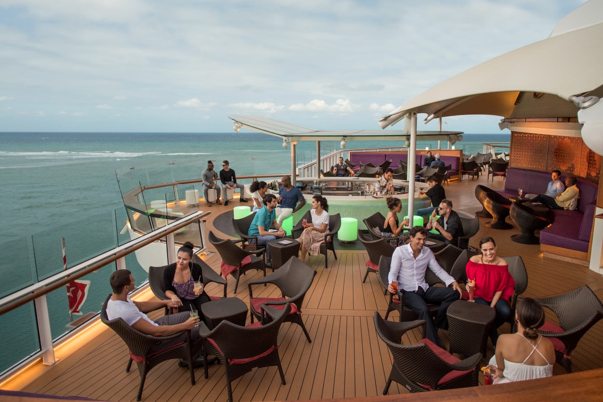 Celebrity Reflection 선내