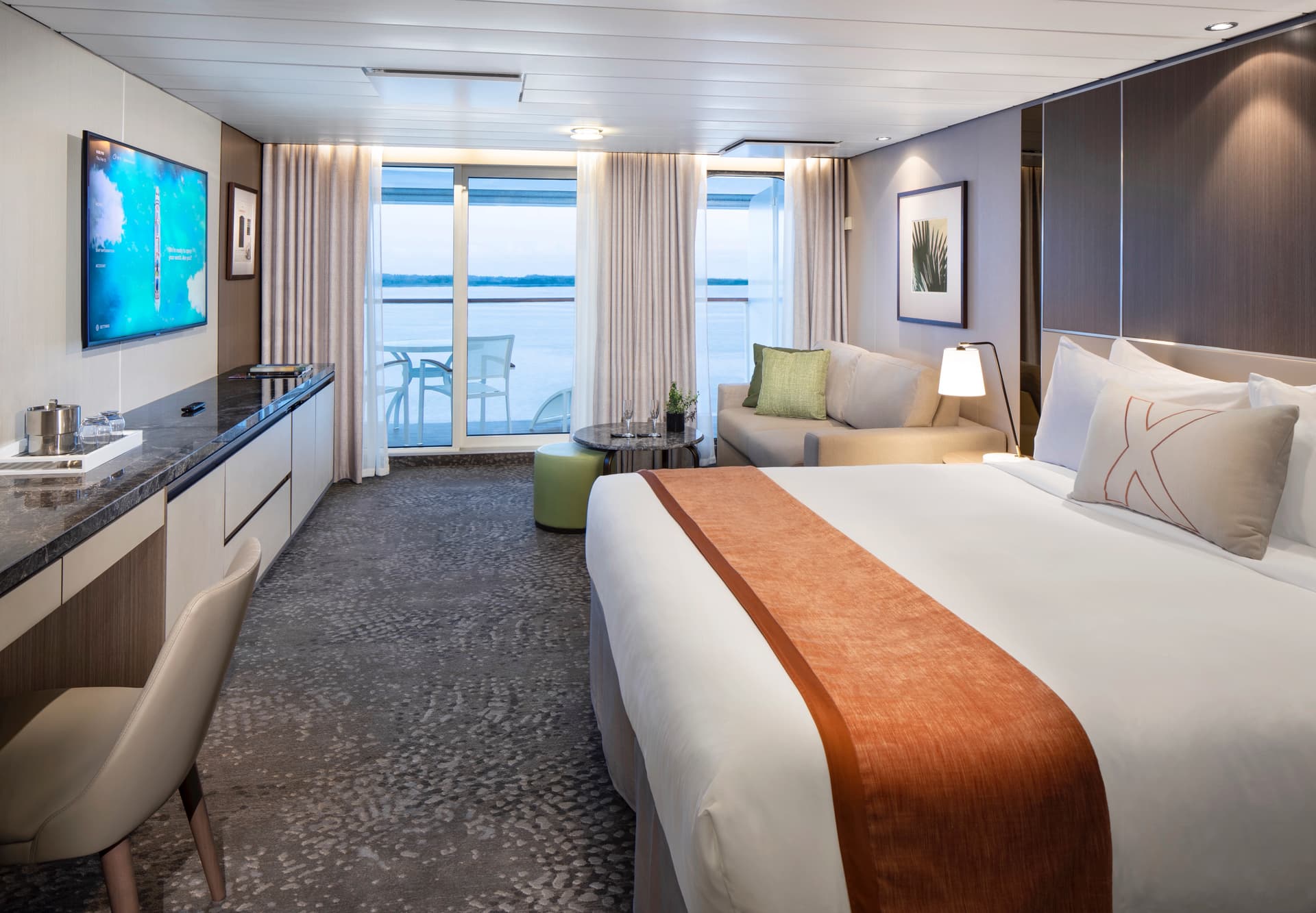 Aqua Sky Suite