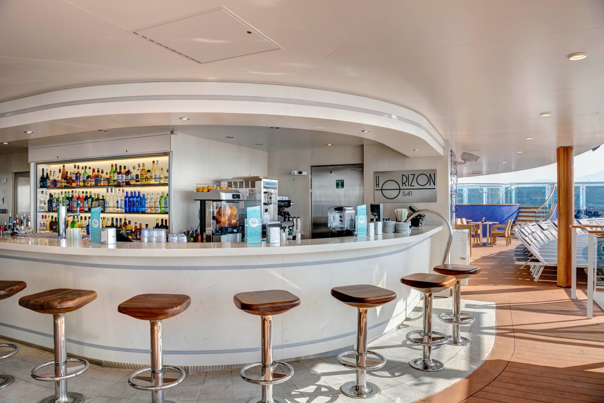 Horizon Bar