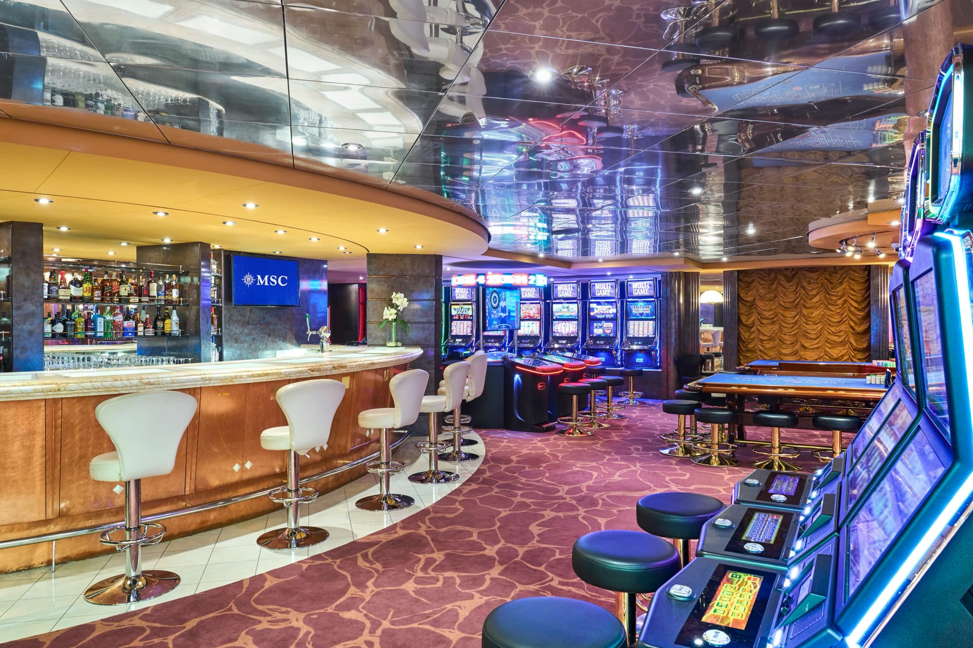 MSC Armonia 선내