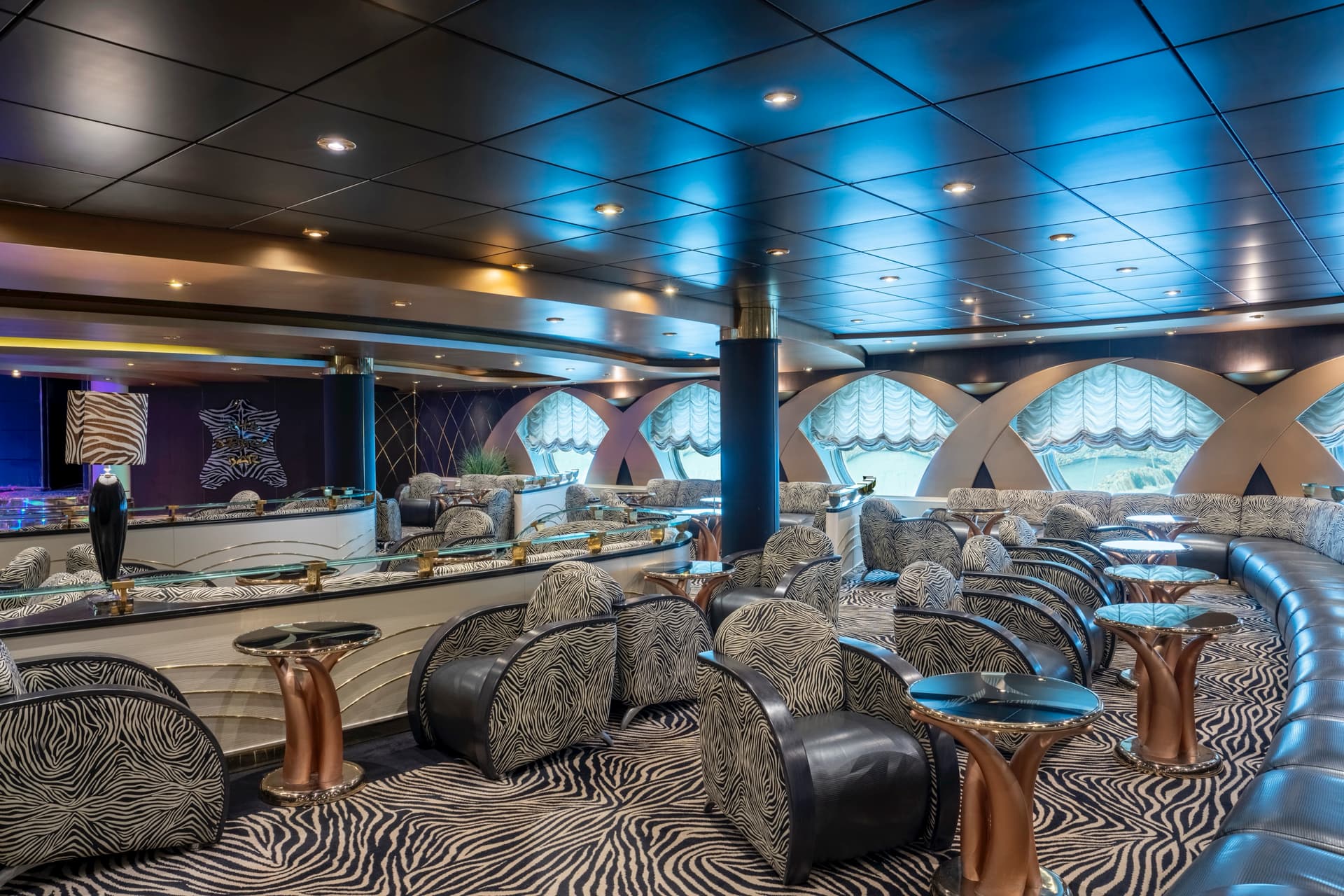 MSC Poesia 선내