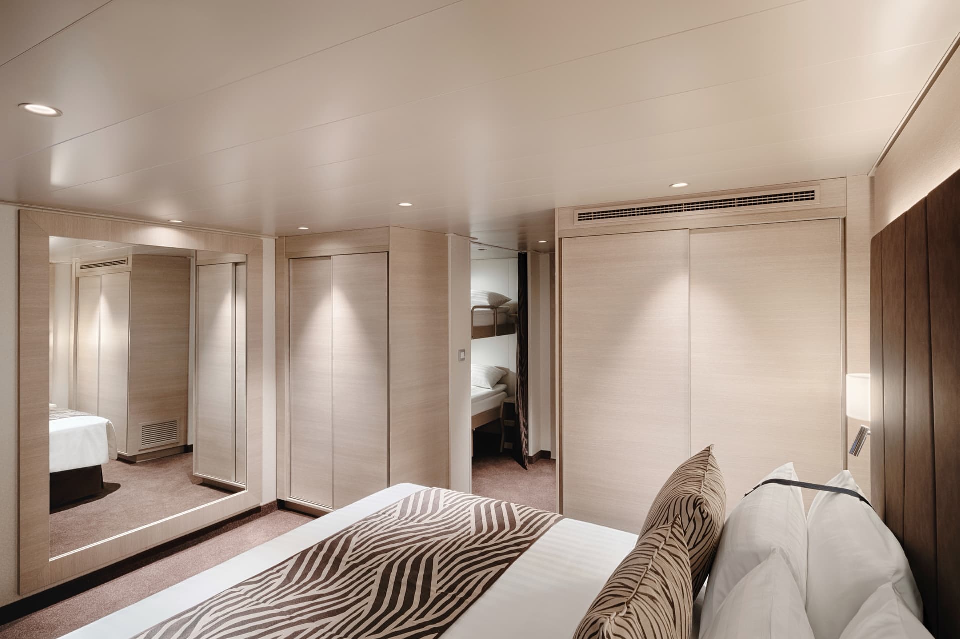 Premium Suite Aurea