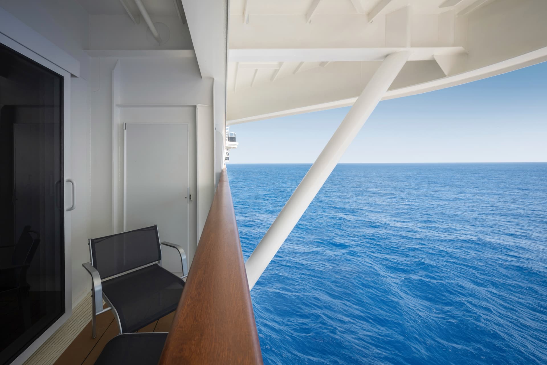 Deluxe Balcony with Partial View