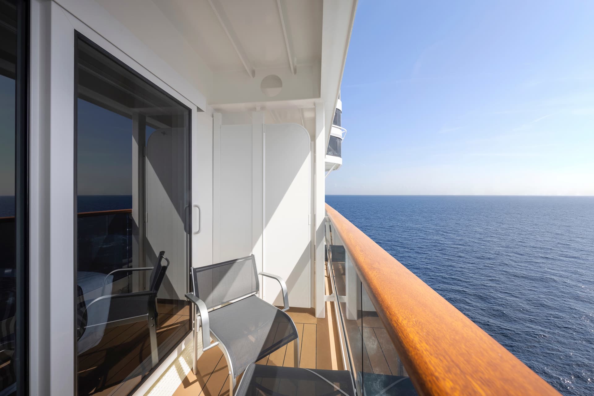 Guarantee Balcony