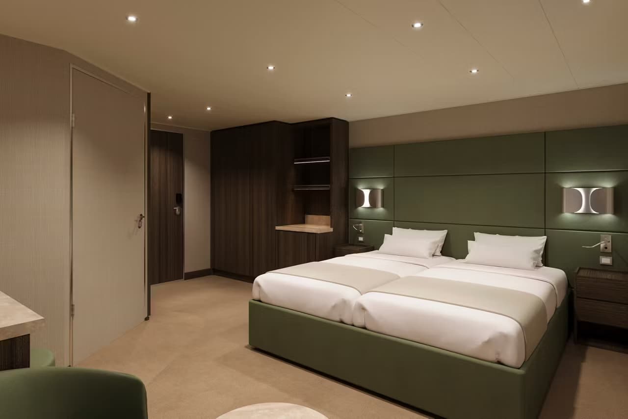 Yacht Club Interior Suite