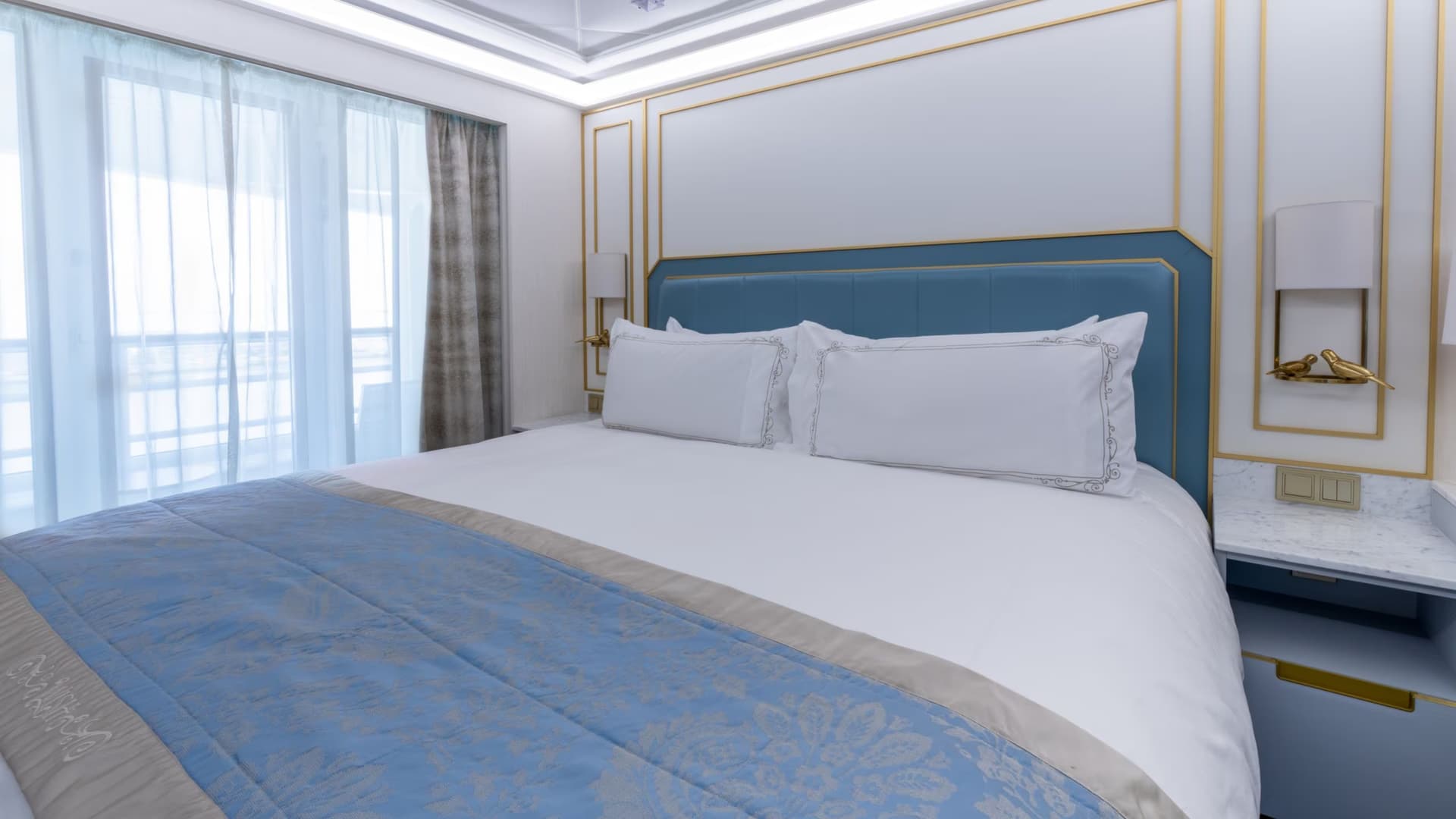 1-Story Royal Suite with Verandah