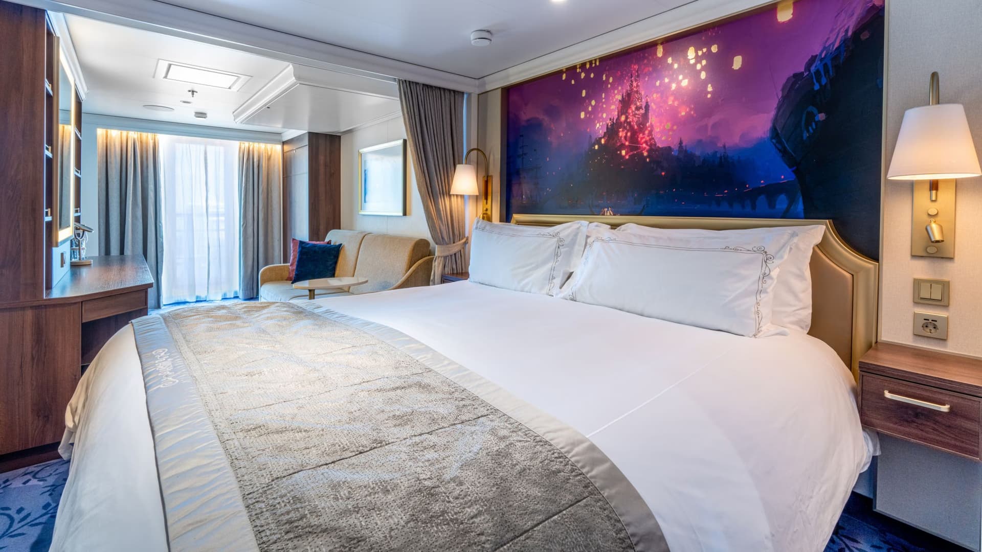 Concierge Family Oceanview Stateroom with Verandah