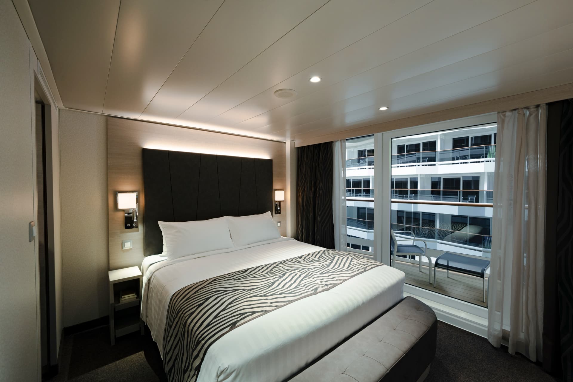 Deluxe Balcony with Promenade View