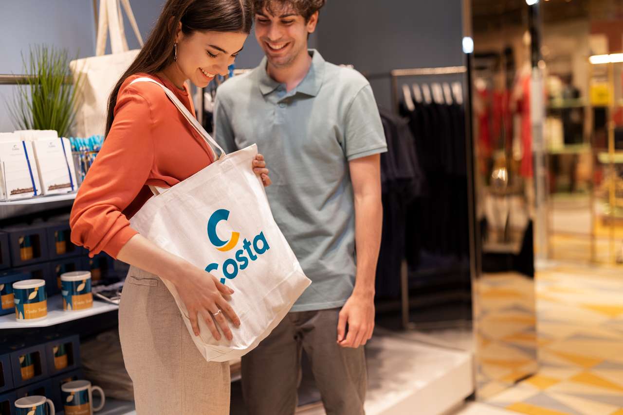 Costa Pacifica 선내